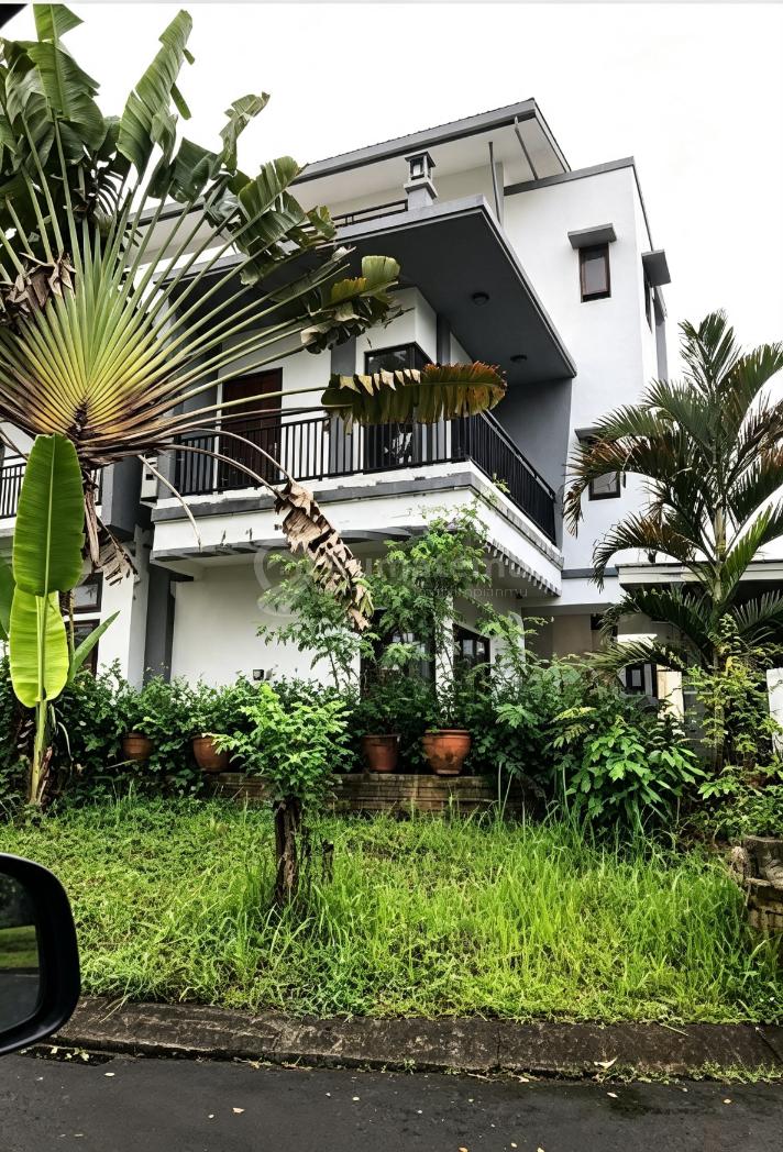 Dijual Rumah Lokasi Bagus di Taman Giri Loka BSD City Terletak Di Kawasan Yang Berkembang Pesat