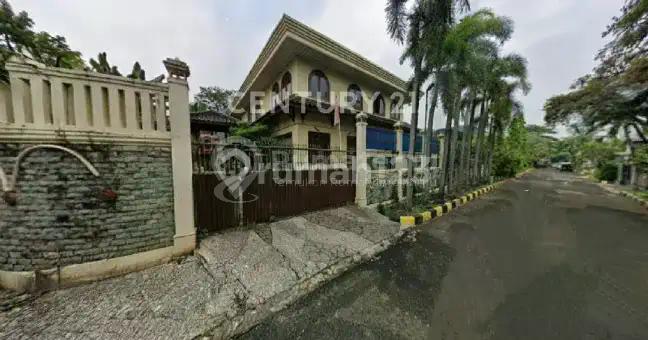Dijual Rumah 2 LT Taman Kebon Jeruk, Meruya Selatan, Jakbar