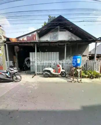 Tanah Ada Bangunan Lokasi Strategis di Utan Kayu