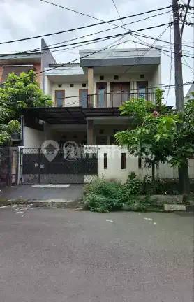 Rumah Bagus Siap Huni Dalam Komplek di Cakung