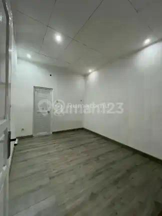 Rumah Cantik Minimalisdekat Asem Baris Kebon Baru Tebet Akses 1 Mobil
