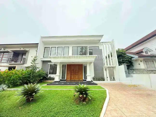 Rumah Modern 2 Lantai Backyard Luas Dekat Tol Sentul City Bogor