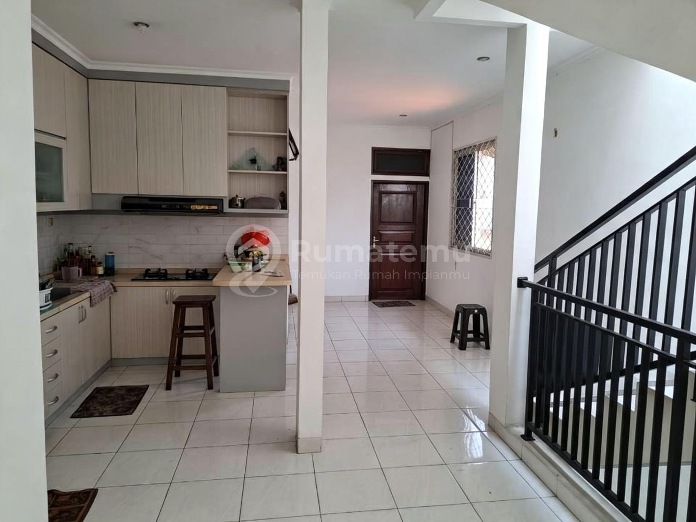 Jual rumah 1 lantai di dalam gang strategis di Kemayoran, Jakarta Pusat