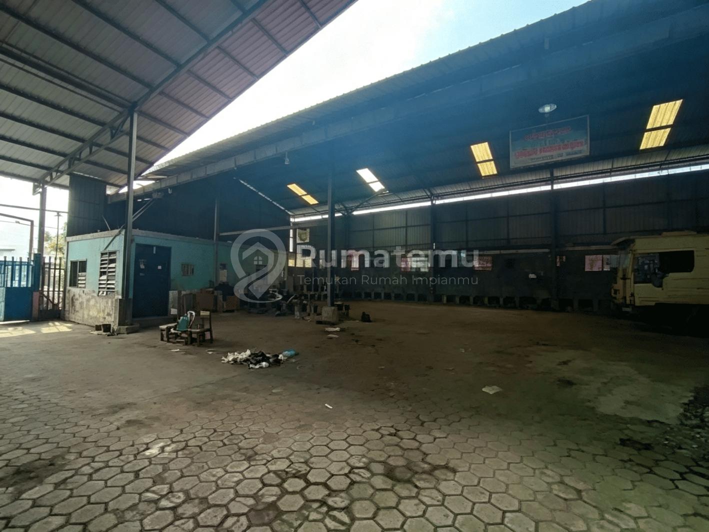 Dijual Gudang Siap Pakai di Weleri, Semarang - Lokasi Strategis Dekat Tol dan Pusat Komersial