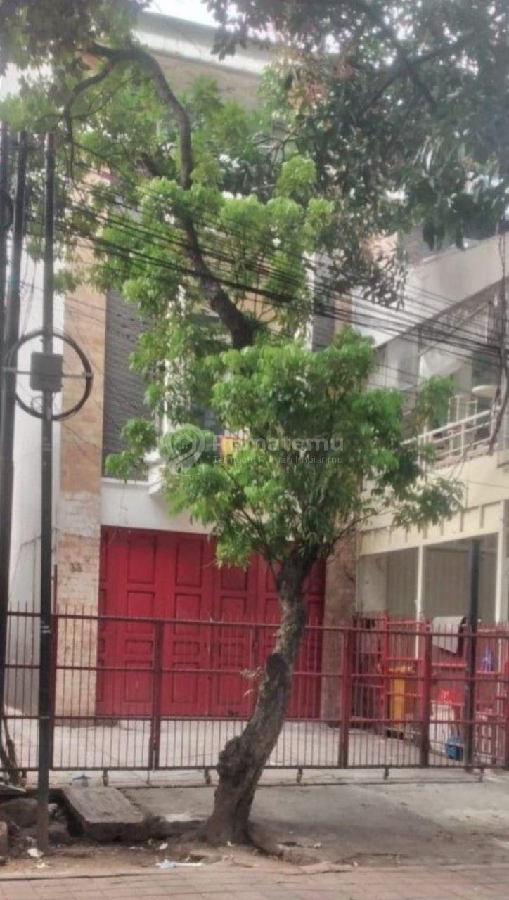 DIJUAL RUK0 3 LANTAI DI KEBAYORAN BARU