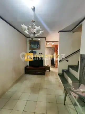 Rumah Siap Huni Cocok untuk Kost bisa KPR di Saharjo Tebet