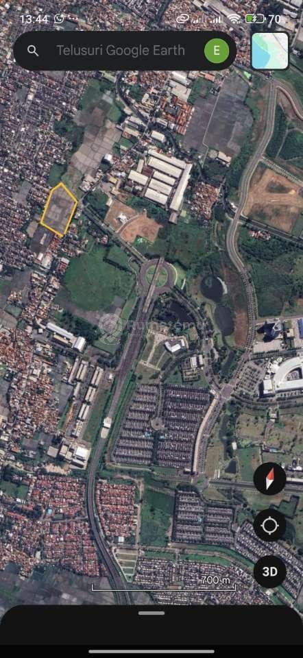 ual tanah matang lokasi sangat strategis seberang gerbang masuk Summarecon Bandung 