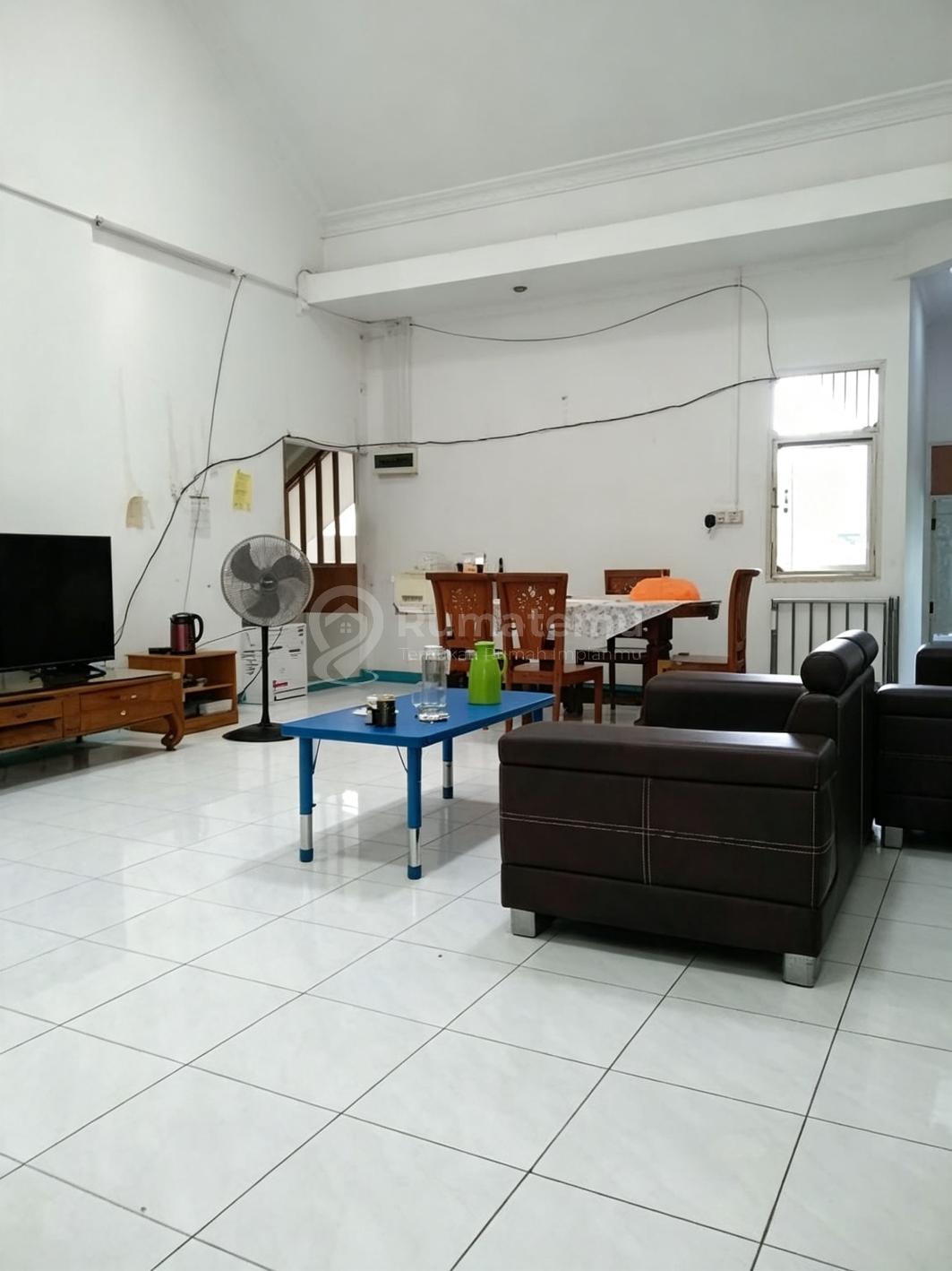 Dijual rumah hook Hadap Barat dan Selatan di Citra Garden 1, Kalideres, Jakarta Barat