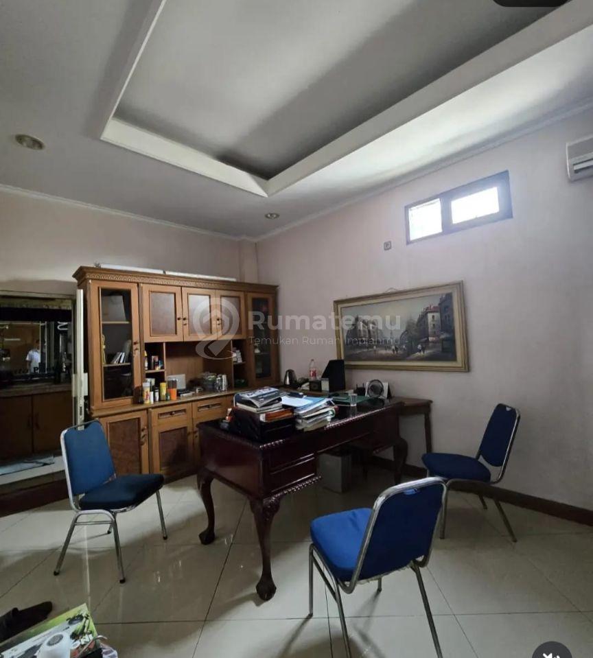 Jual Cepat BU Gedung Kantor Strategis Pondok Bambu, Duren Sawit, Jakarta Timur