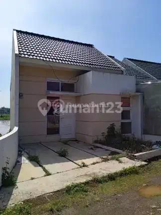 Rumah Baru Dibawah Harga Pasar di Komplek Pilar Biru Cibiru Cinunuk