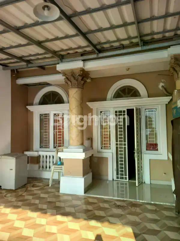 JUAL RUMAH MALIBU CITY RESORT, 6X18 M 4 KT 3 LANTAI HADAP BARAT, CENGKARENG