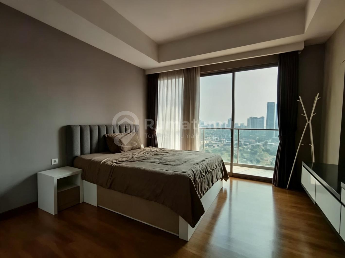 Disewakan Sudirman Hill Studio: High Floor, Ready To Move In!