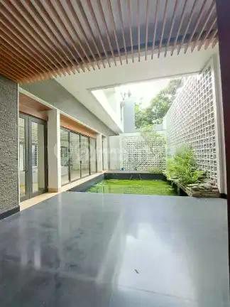 Rumah Baru 3 Lantai Design Istimewa Strategis