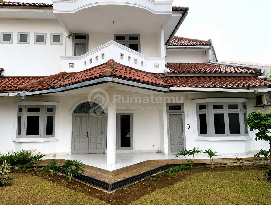 Jual Rumah 2 Lantai Siap Huni Kondisi Rumah Bagus Selesai Renovasi di Pesanggrahan Jakarta Selatan