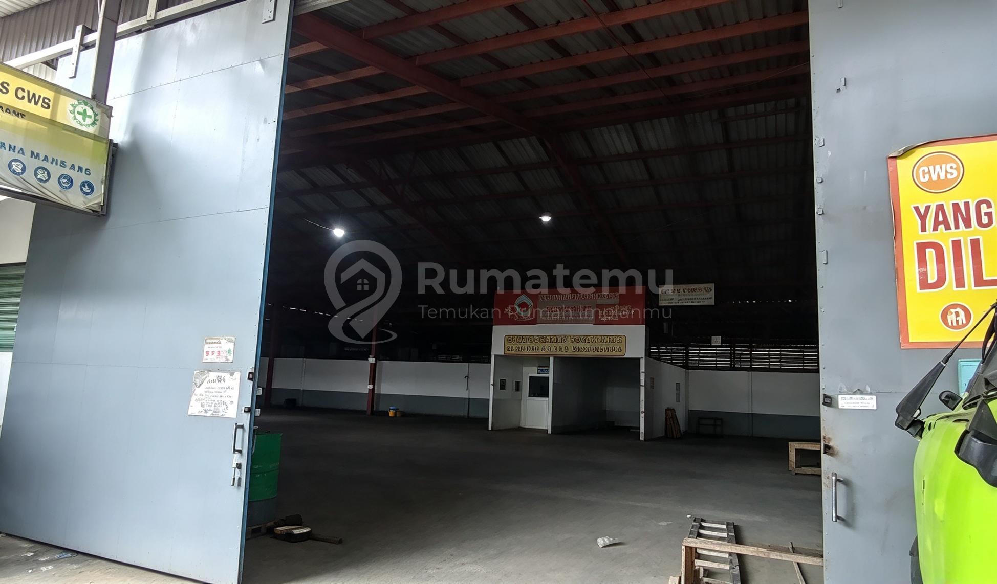 Disewakan Gudang di Cibinong Akses Kontener Siap Pakai