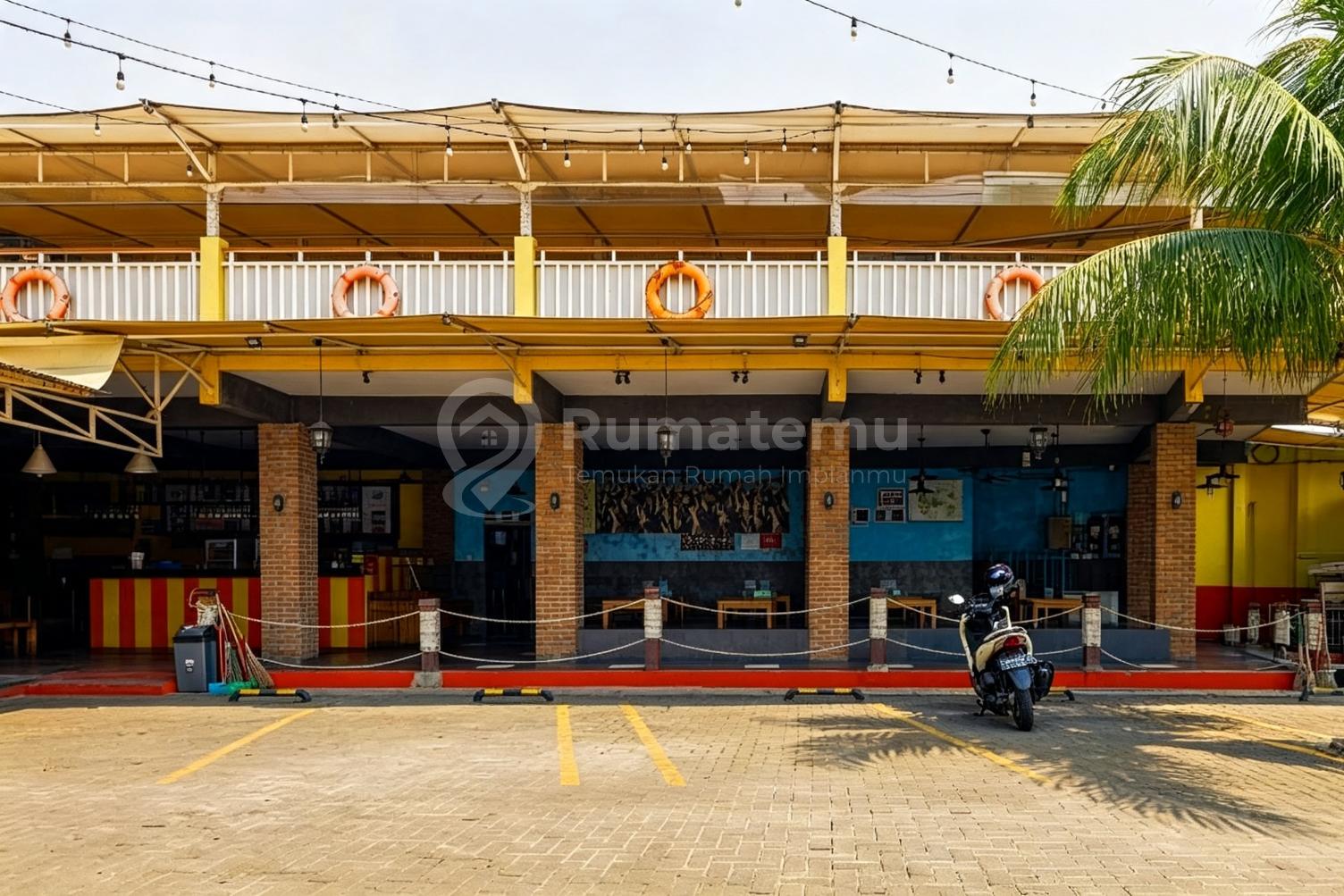Dijual Gedung x resto di Sukamaju