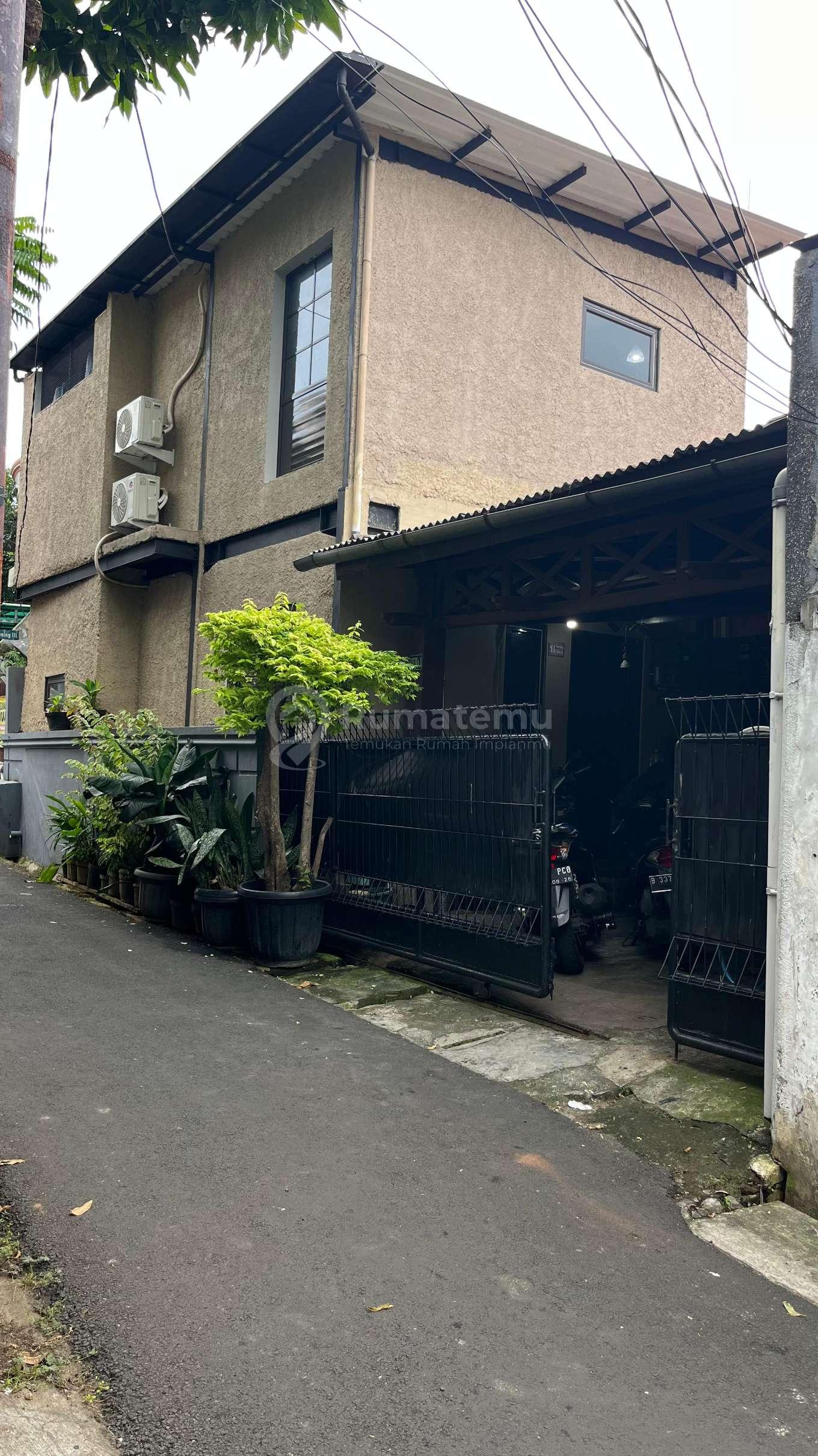 Dijual Rumah Bebas Banjir 2 kali tanjakan tinggal di Bendungan Hillir, Jakarta Pusat