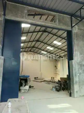 Gudang Baru di Kavling Dpr, Cipondoh, Tangerang