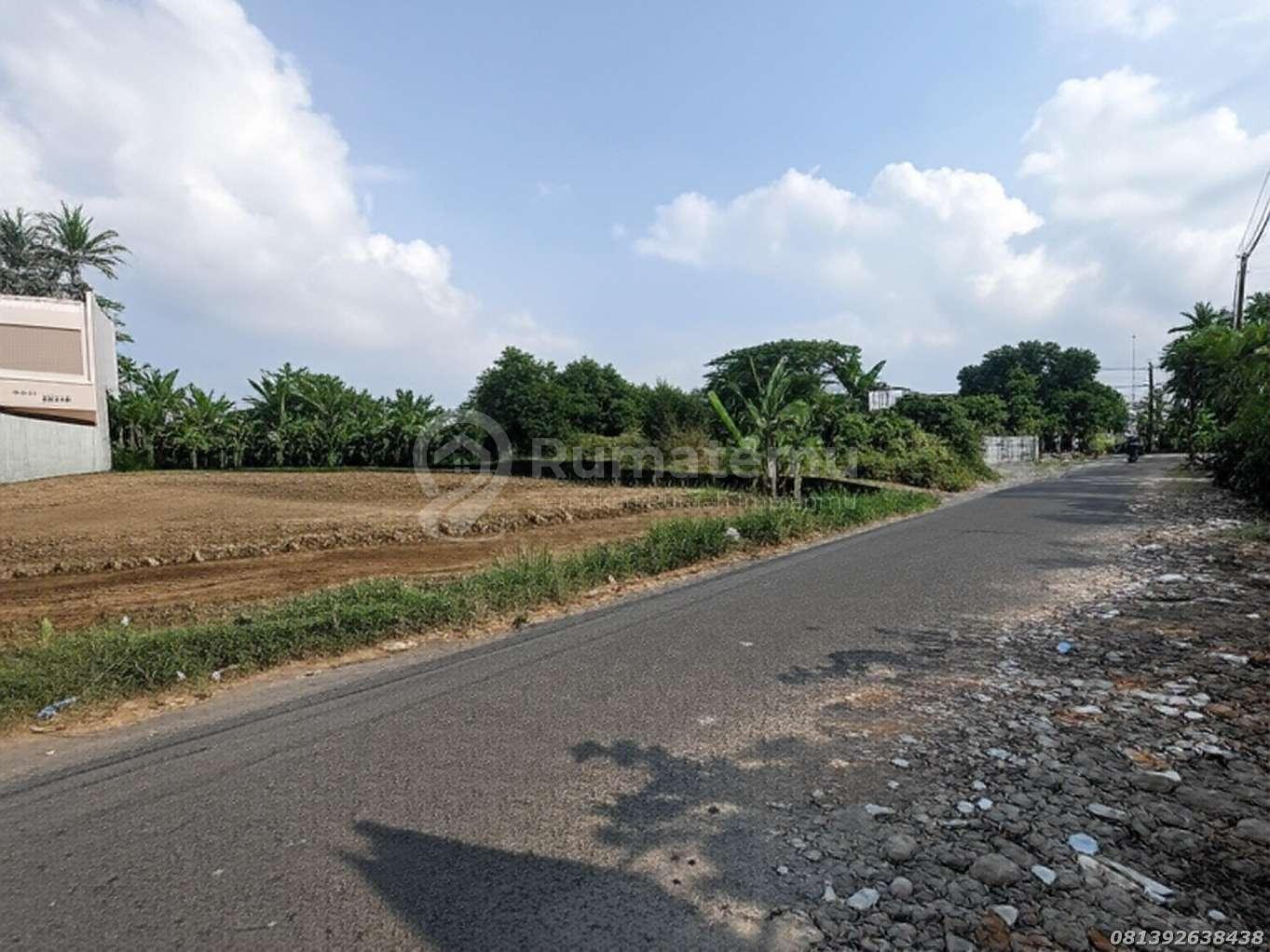 Tanah Sleman Jogja Dekat RS UAD Maguwoharjo Jalan Utama Aspal SHM