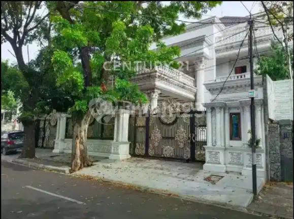 Rumah Mewah di Jantung Kota Jakarta Dkt Cikini Raden Menteng