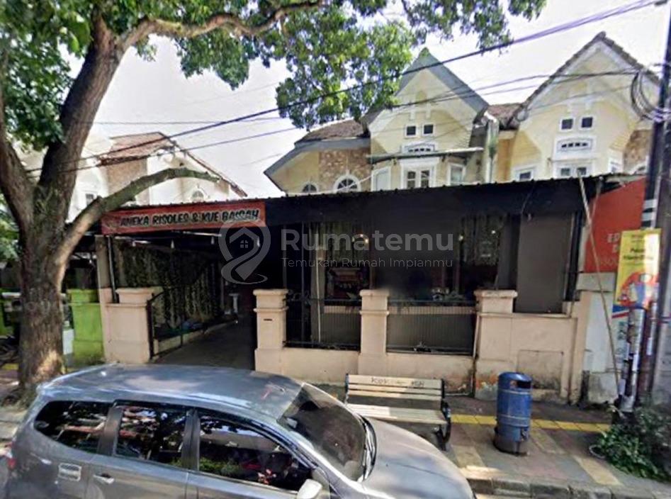 Disewa atau jual rumah pinggir jalan bsd city cocok untuk usaha 