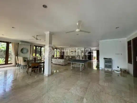 Dijual Rumah 2 Lantai di Jl. Benda, Cilandak Timur
