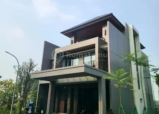 Dijual Rumah Baru Furnished View Danau Gading Serpong
