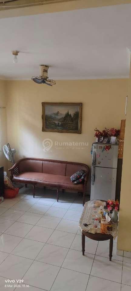 Dijual rumah Taman Surya 5