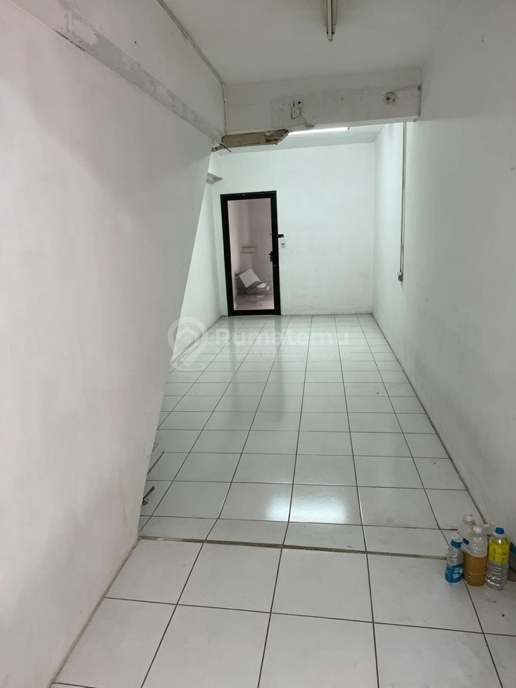 Di Jual Ruko 3 Lantai Siap Huni di Puri Gardeni Kalideres Jakarta Barat