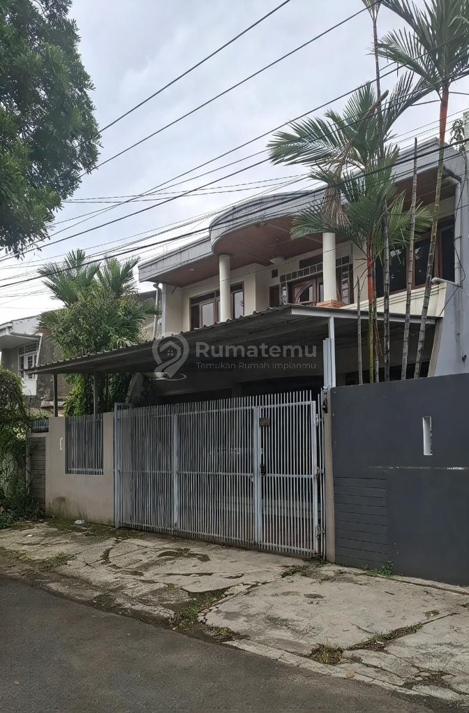 Dijual Rumah Mewah 2 Lantai (6Kt 5Km) Asri Siap Huni di Komplek Sumber Sari Bandung