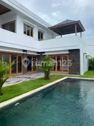 Beautyfull Villa For Sale In Pecatu Bali 4 B R