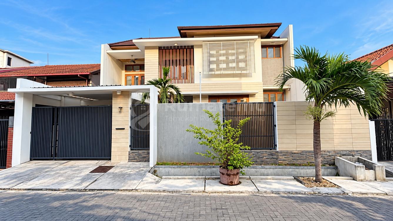 Full Furnished rumah mewah tengah kota Jl LINGGA
