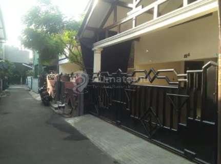 Jual Rumah Komplek Luas Siap Huni