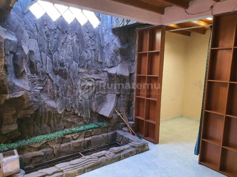 DIJUAL Rumah 2¼ Lantai di Taman Kopo Indah 1 (TKI 1)