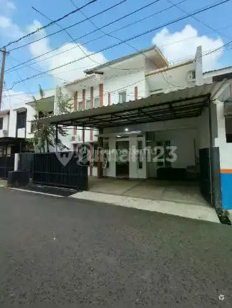 Rumah Dalam Komplek di Rawamangun Jakarta Timur