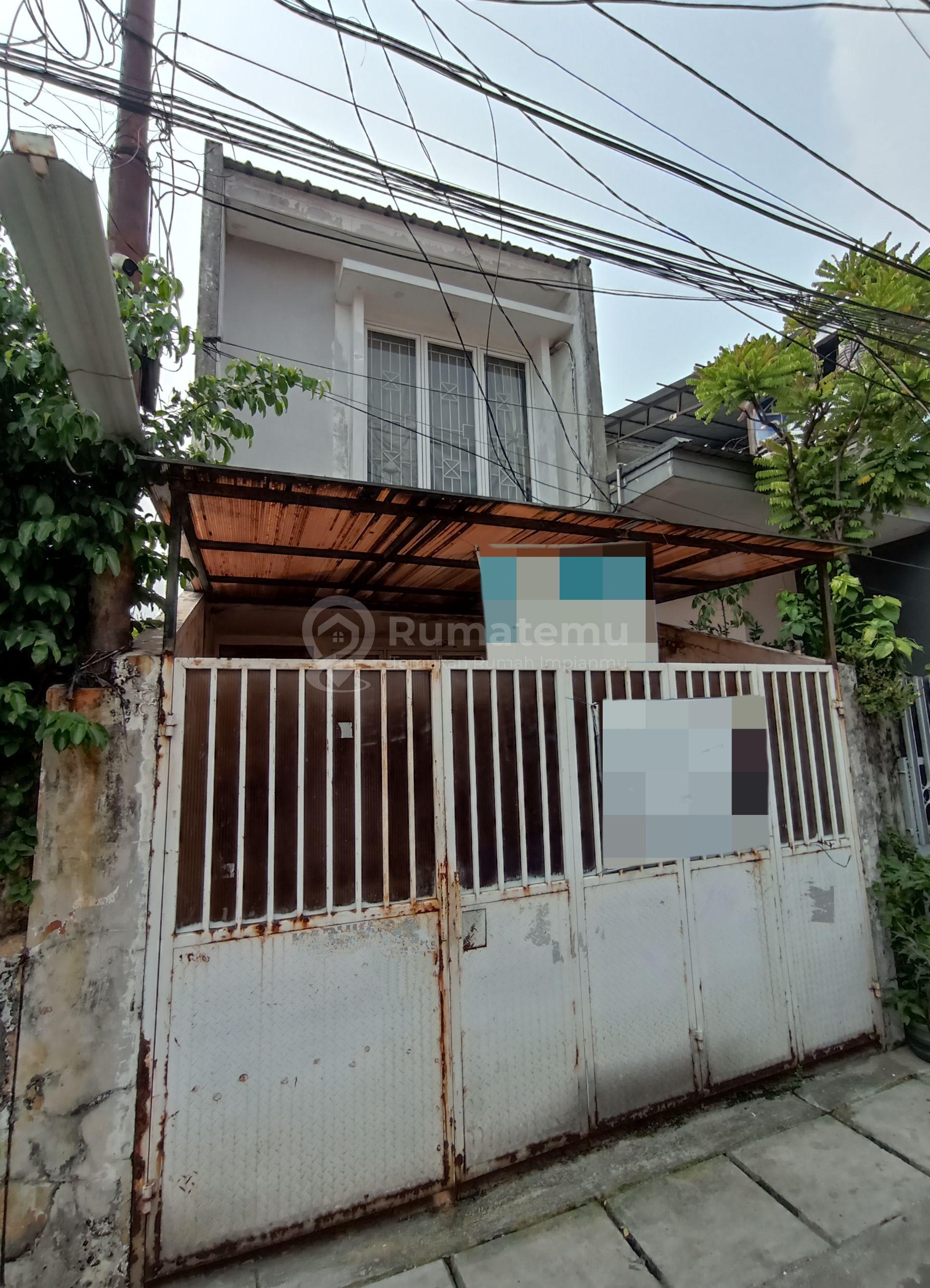 DIJUAL RUMAH MINIMALIS SIAP HUNI 2 LANTAI DI SENEN, JAKARTA PUSAT