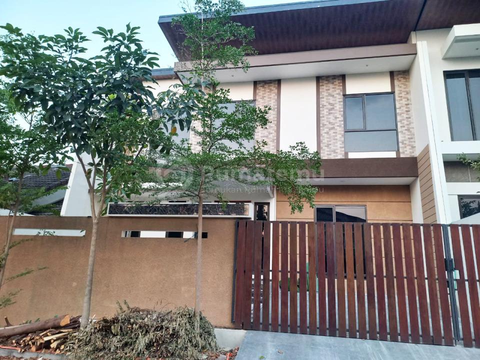 Rumah Baru 2 Lantai di Puri Anjasmoro Semarang Barat