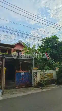 Dijual Rumah Siap Huni Lokasi Dijalan Jalak Madrasah Sukabumi Utara, Kebon Jeruk - Jakarta Barat