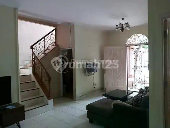 Dijual Rumah Full Renov 2 Lantai Monaco Village Gading Serpong