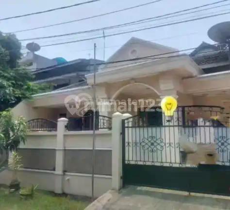 Rumah Pluit Luas Tanah 180 Meter Hadap Selatan
