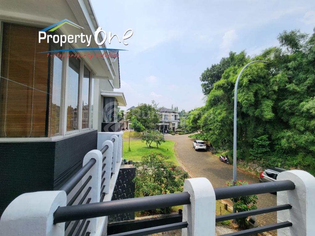 Rumah Strategis Cluster BSD Tangsel