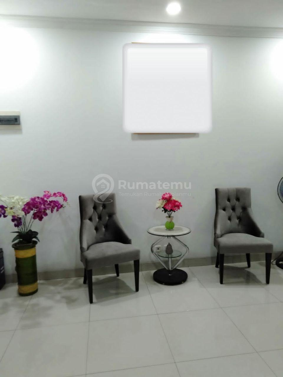 Perumahan royal residence 3 lantai Pulogebang 
