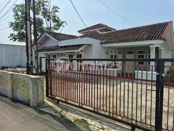 Rumah 1 Lantai 5 Kamar Tidur SHM bisa KPR Bank Pamulang Barat