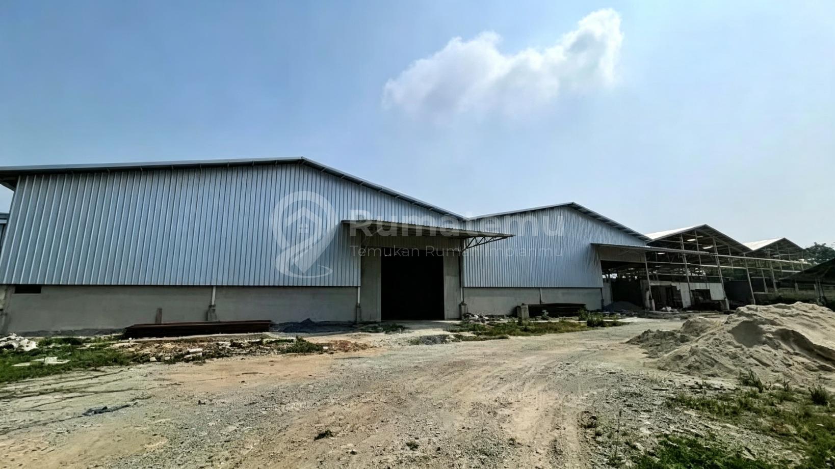 Gudang Brand New Baru Di Cikupa Tangerang Bisa Gandeng