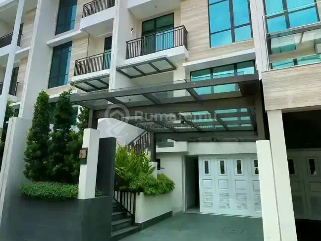 For Sale  Rumah Baru 4 Lt di Town House Pondok Indah, Jakarta Selatan