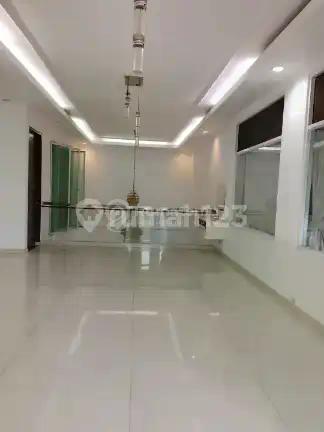 Rumah Hook Bagus Strategis Cluster Favorit