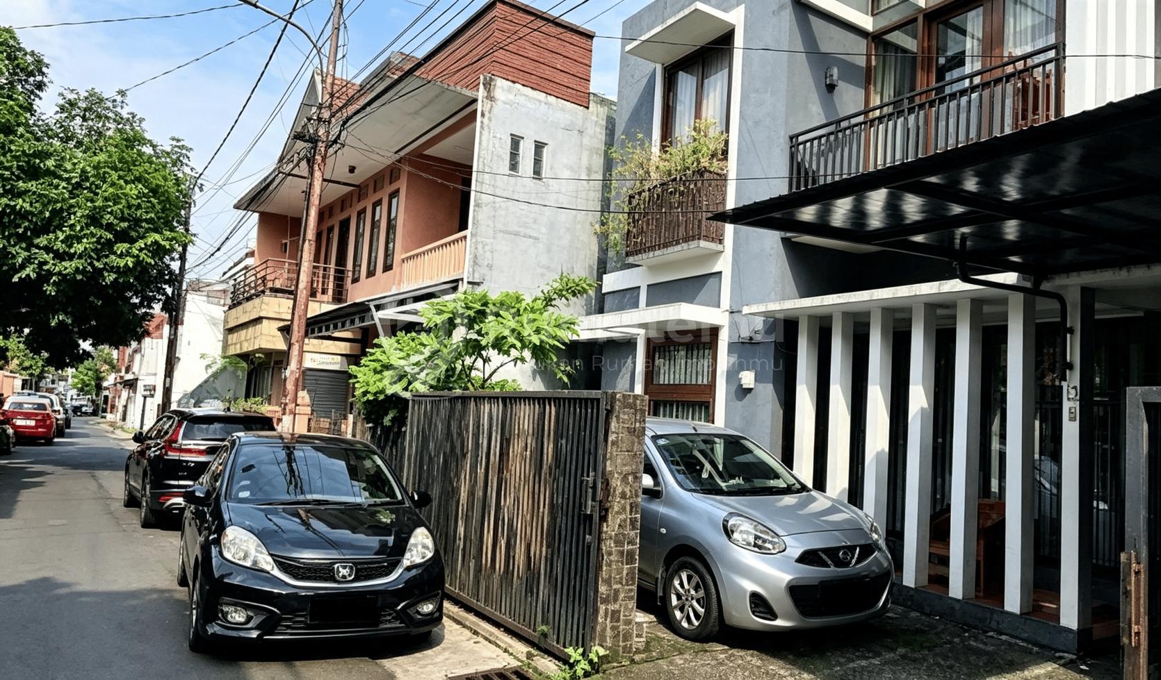 Dijual Rumah Bagus Strategis Harga Menarik di Pasar Minggu