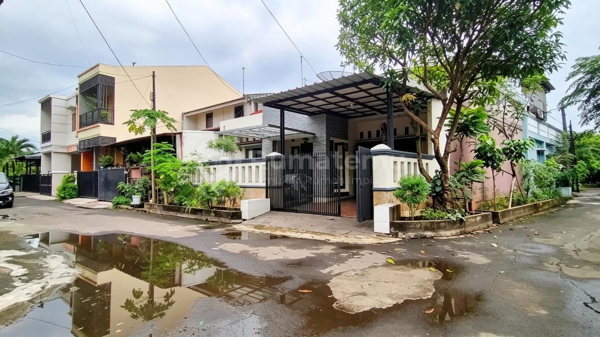 Jual Cepat Mau Bagi Waris Rumah Bagus Siap Huni di Bojong Kulur Lokasi Strategis