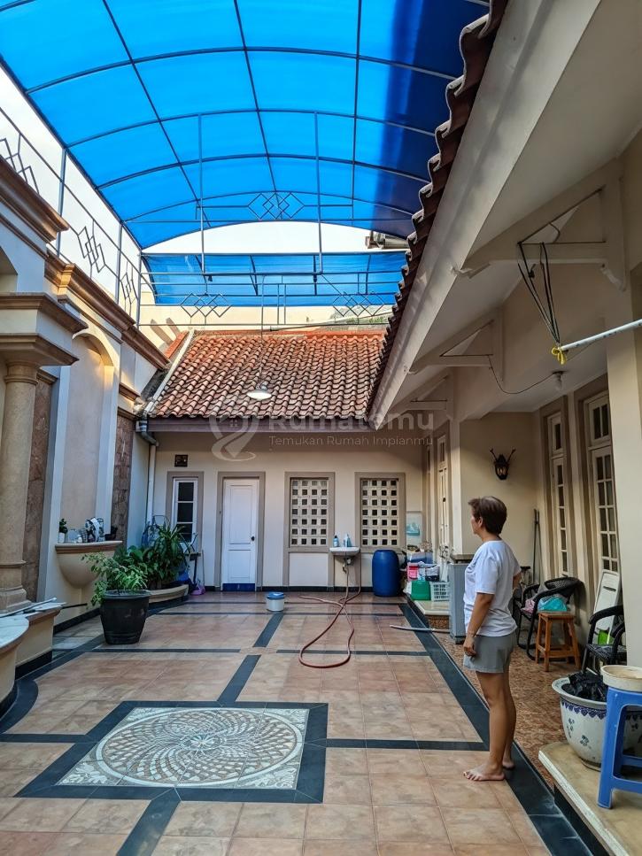 Cluster Intan, Alam Sutera, Tangerang..Dijual Rumah 2 Lantai, PLN: 2200W, Air: Pam ,Carport 1 Mobil, Row Jalan 3 Mobil, Semi Furniture, Shm.-Wt0926