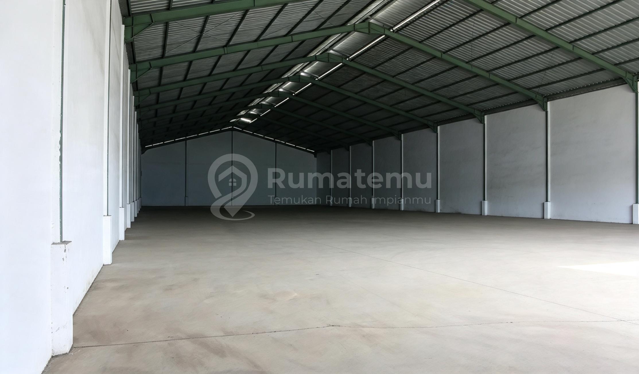 Disewakan Gudang Sentra Kosambi Luas Tanah 1886M2 Siap Pakai